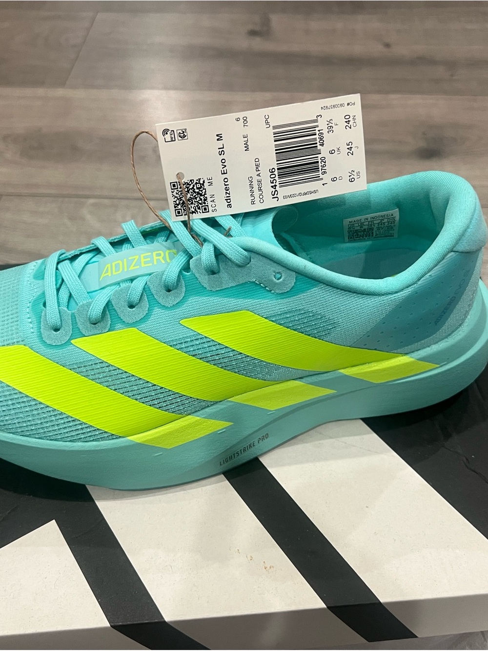 ADIDAS ADIZERO ADIOS PRO 4 Womens 7 1/2  Teal & Neon Yellow Running Shoe